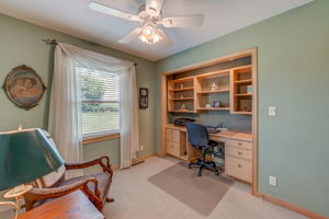 Bedroom/Office