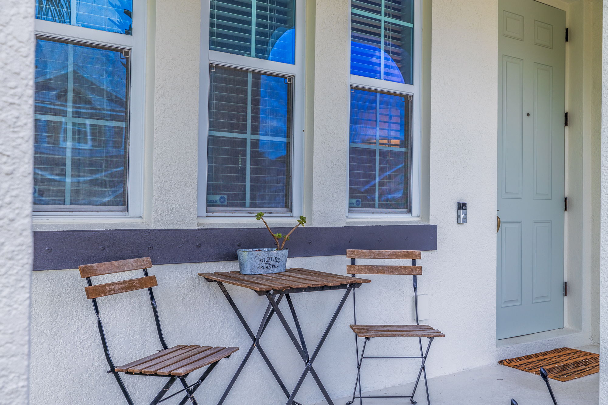 AB3_7515 S Trask St-8