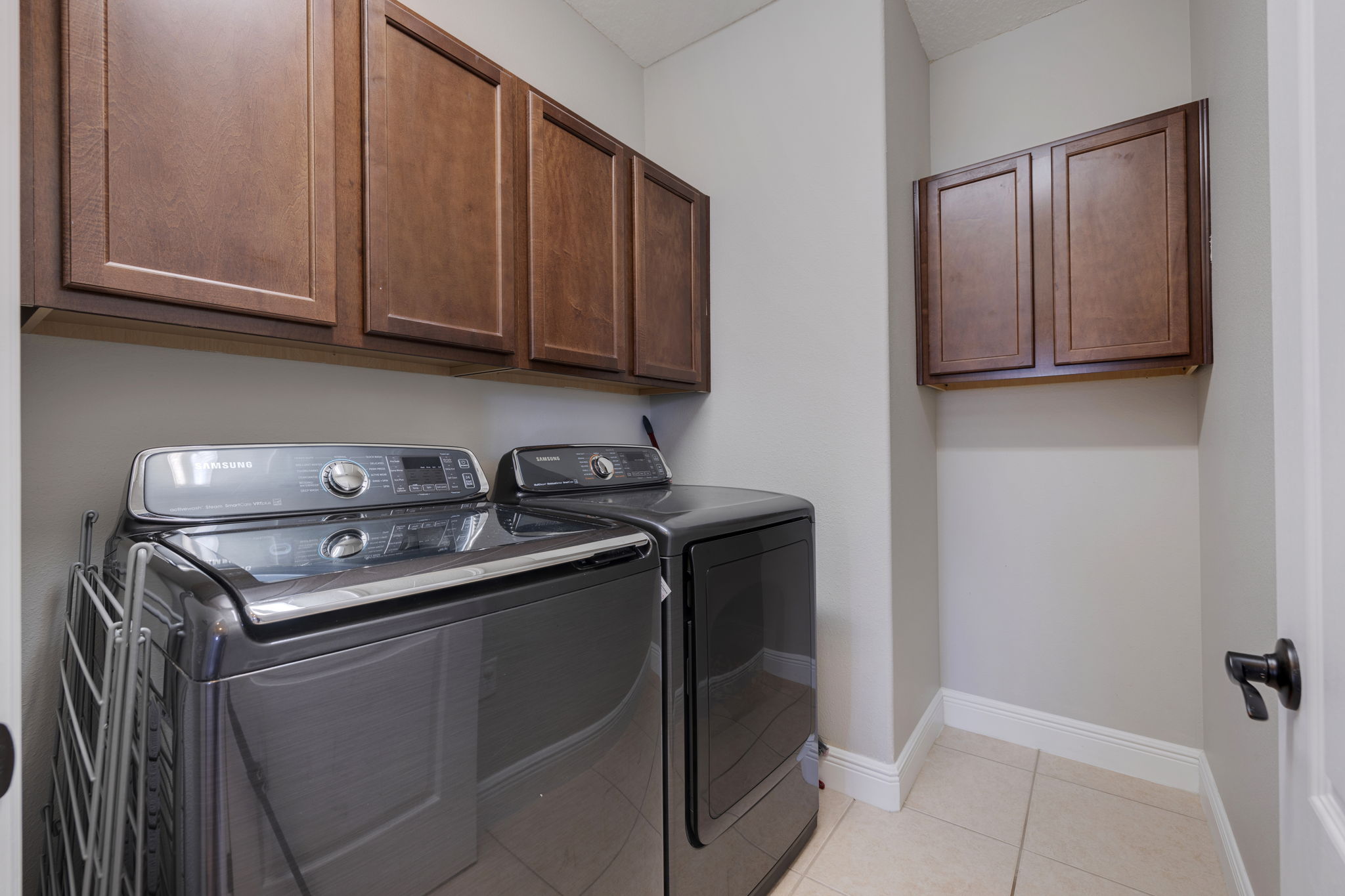 AB3_7515 S Trask St-35