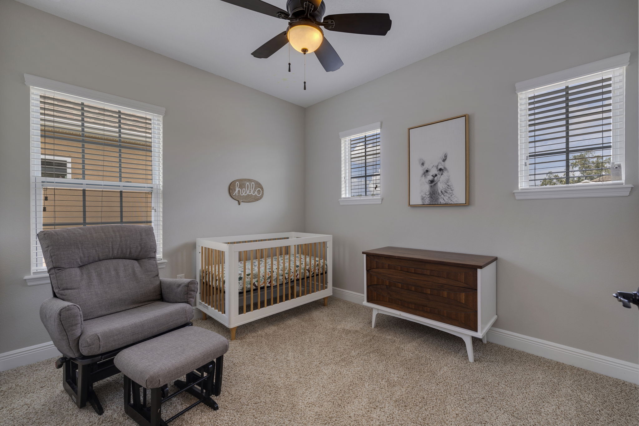 AB3_7515 S Trask St-33