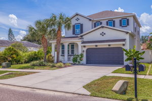 AB3_7515 S Trask St-3