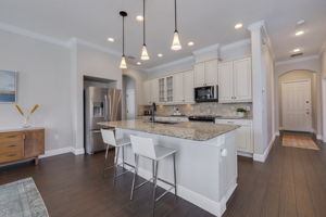 AB3_7515 S Trask St-19