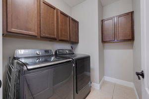 AB3_7515 S Trask St-35