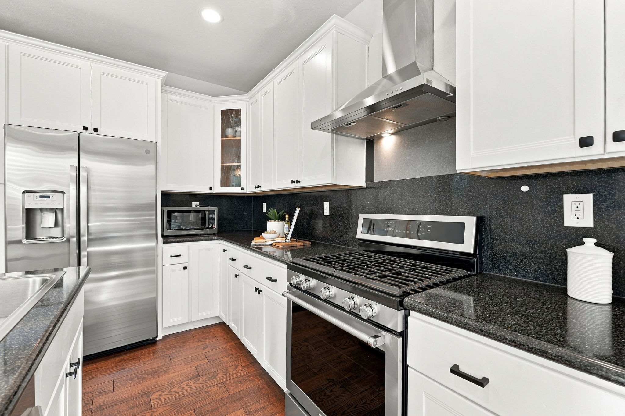 012_F8_7515 Sheldon Rd