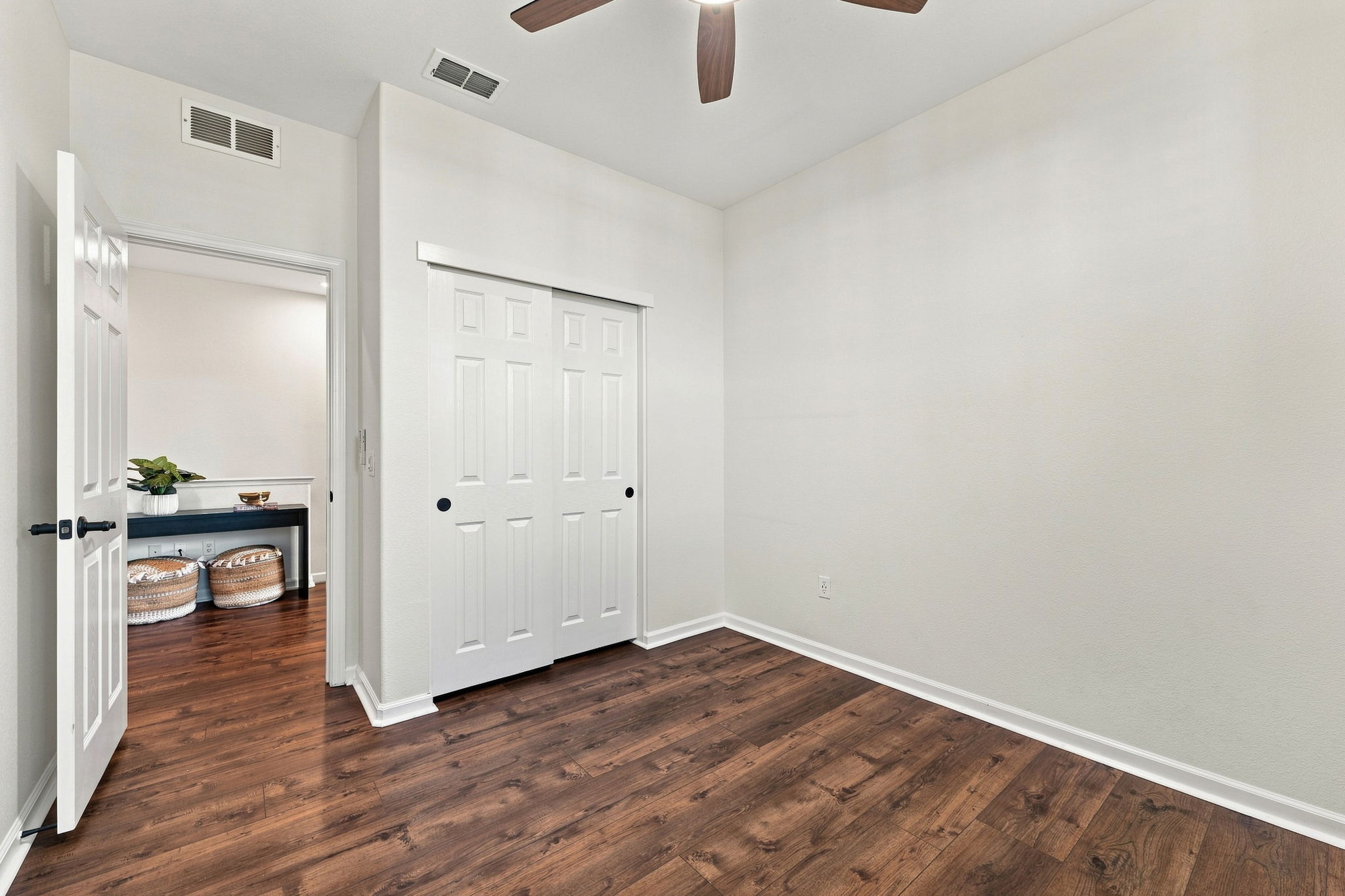 028_F8_7515 Sheldon Rd