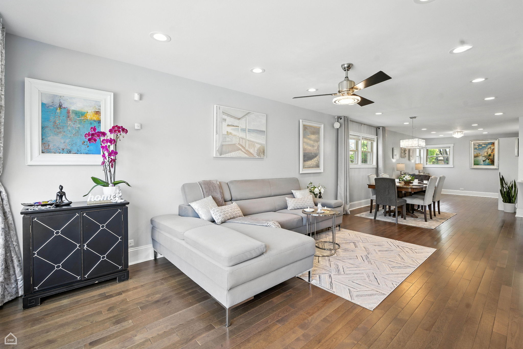 7515 W Roscoe St_024