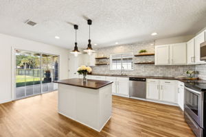 ... all connect seamlessly to each, and the kitchen, other without obstructive walls