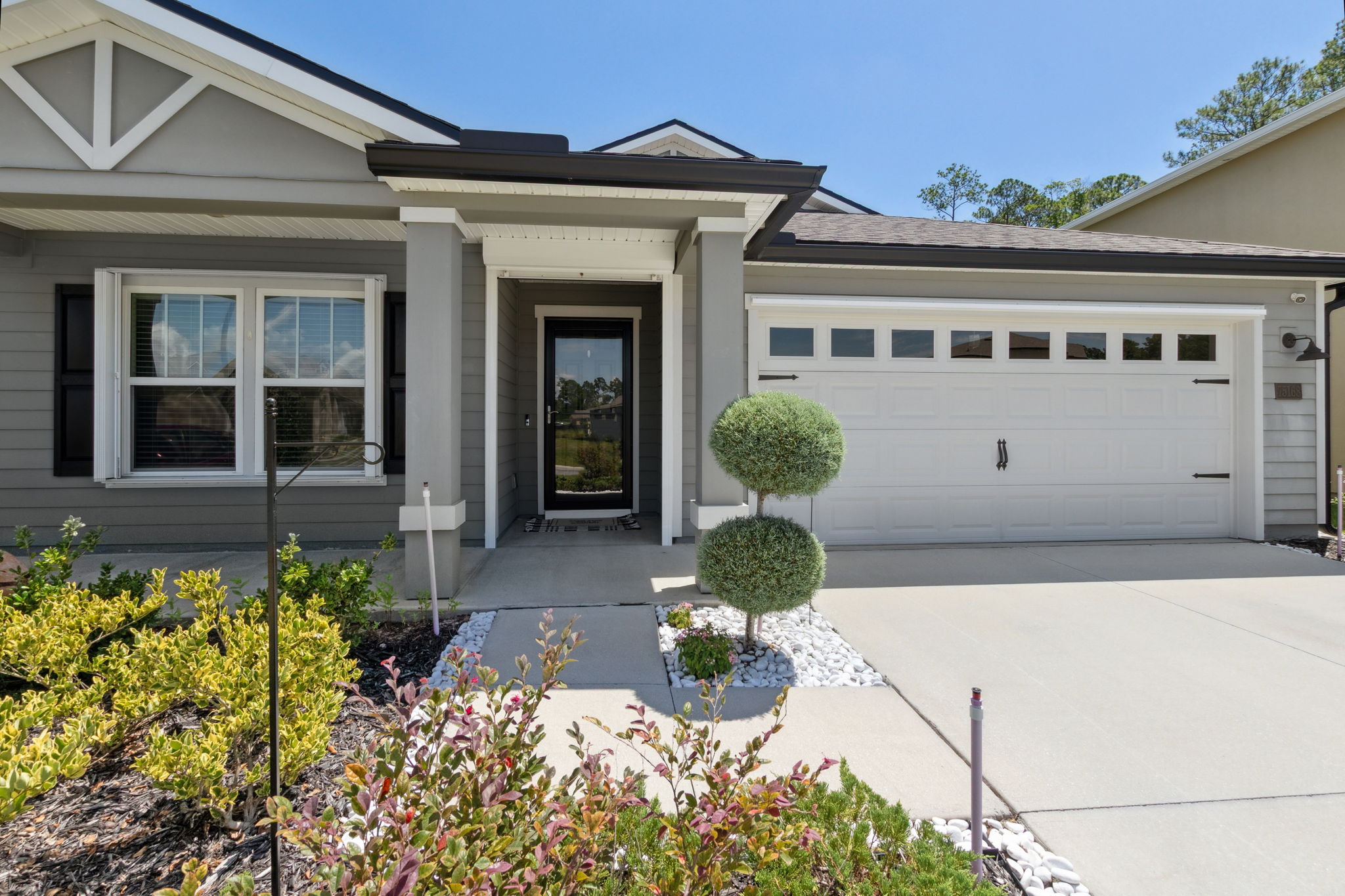 Front Entry Detail