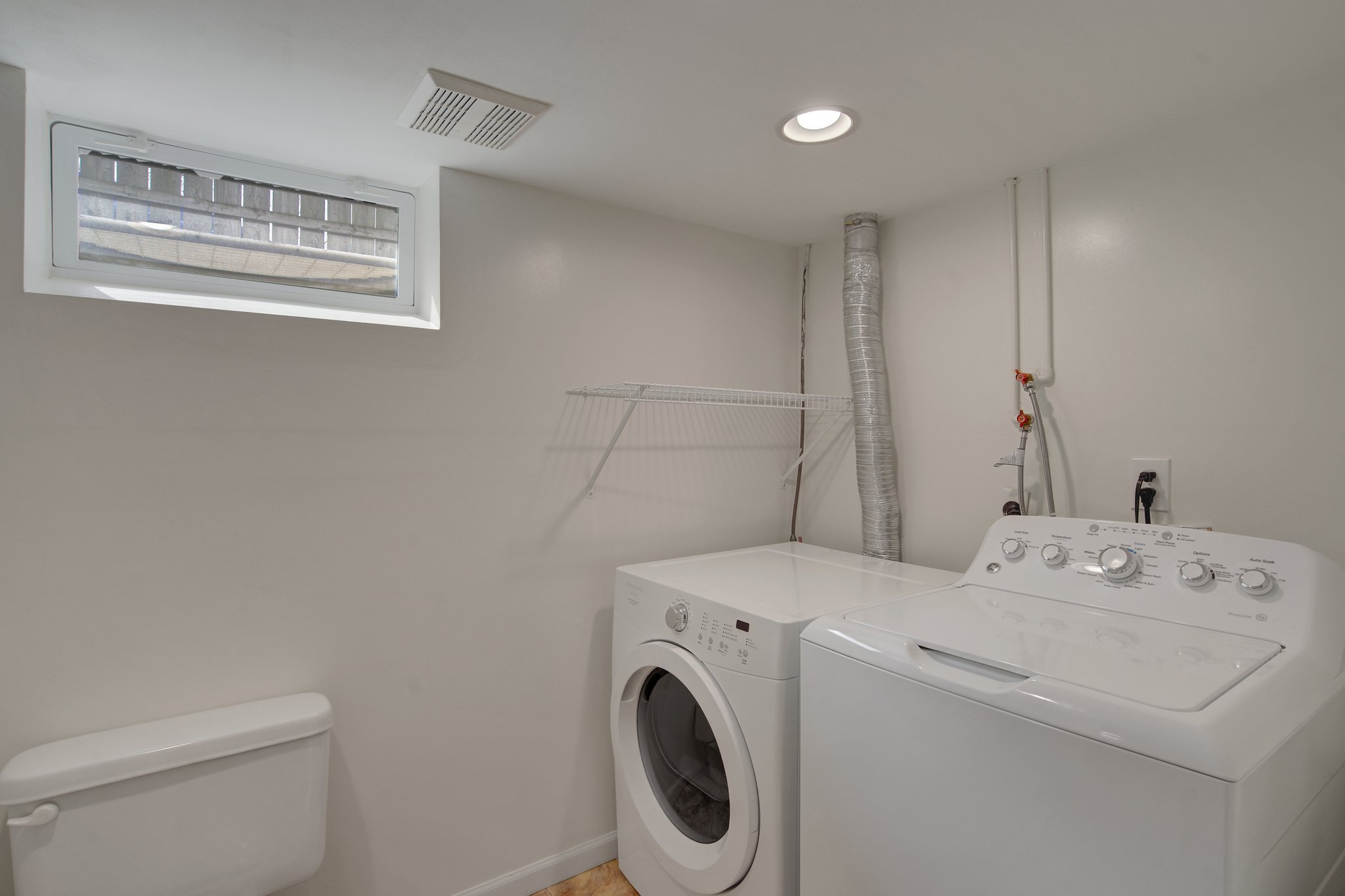 7517 4th St NE, Fridley, MN 55432, US Photo 24