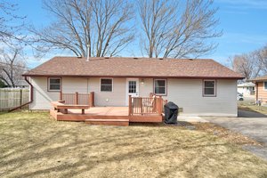 7517 4th St NE, Fridley, MN 55432, US Photo 29