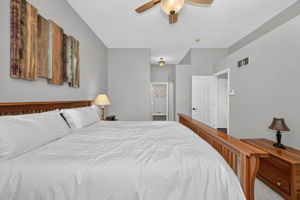 7519 Blue Fox Run--5