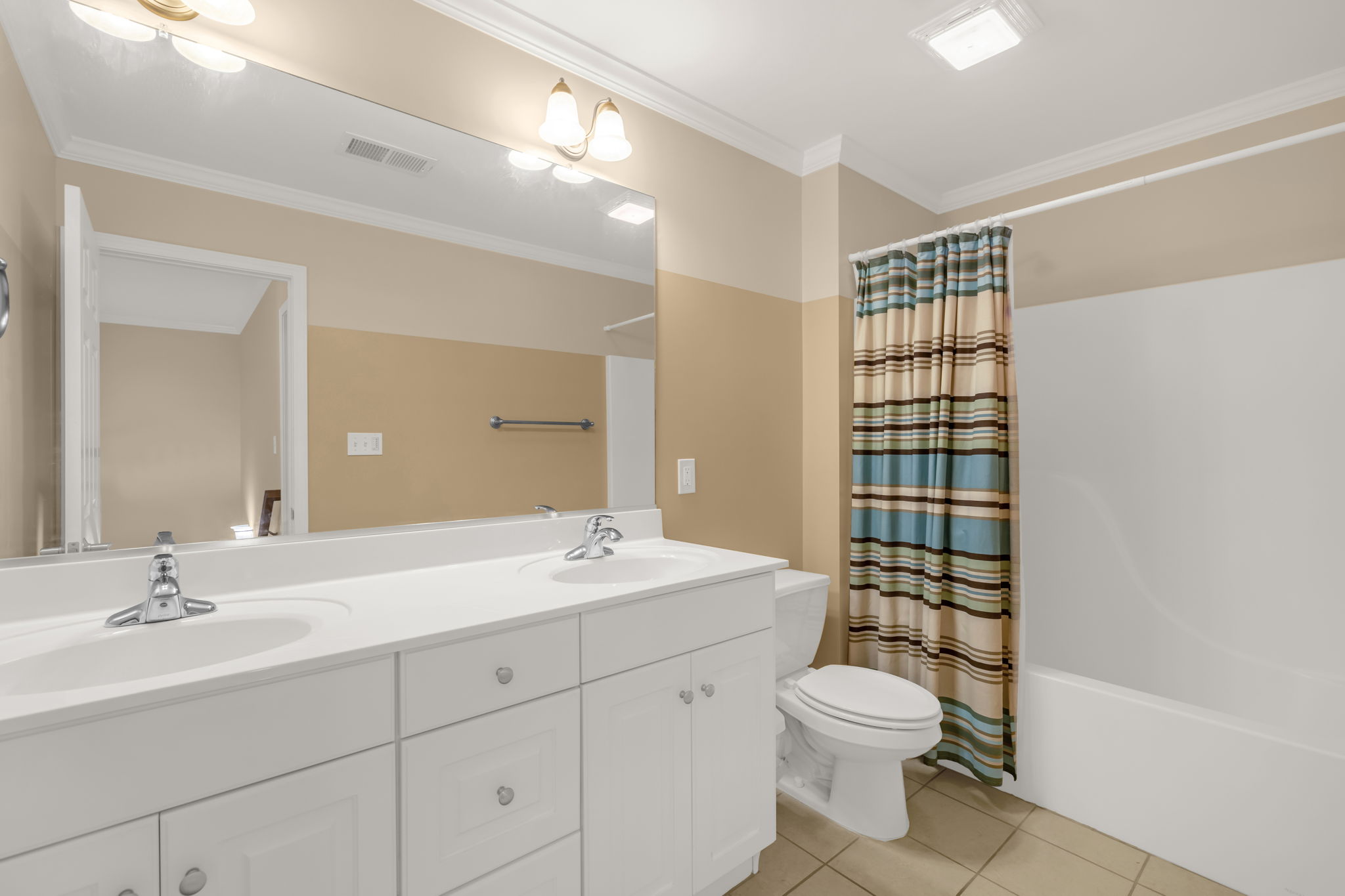 7519 Kristen Dr-29