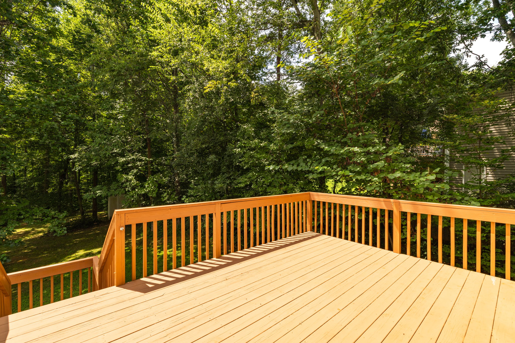 7519 Kristen Dr-36