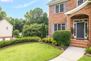7519 Kristen Dr-5
