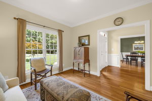 7519 Kristen Dr-11