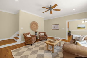 7519 Kristen Dr-15