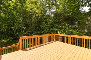 7519 Kristen Dr-36