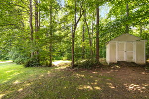 7519 Kristen Dr-45