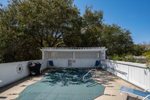 752 Lakeshore Ct | Pool Area Overview