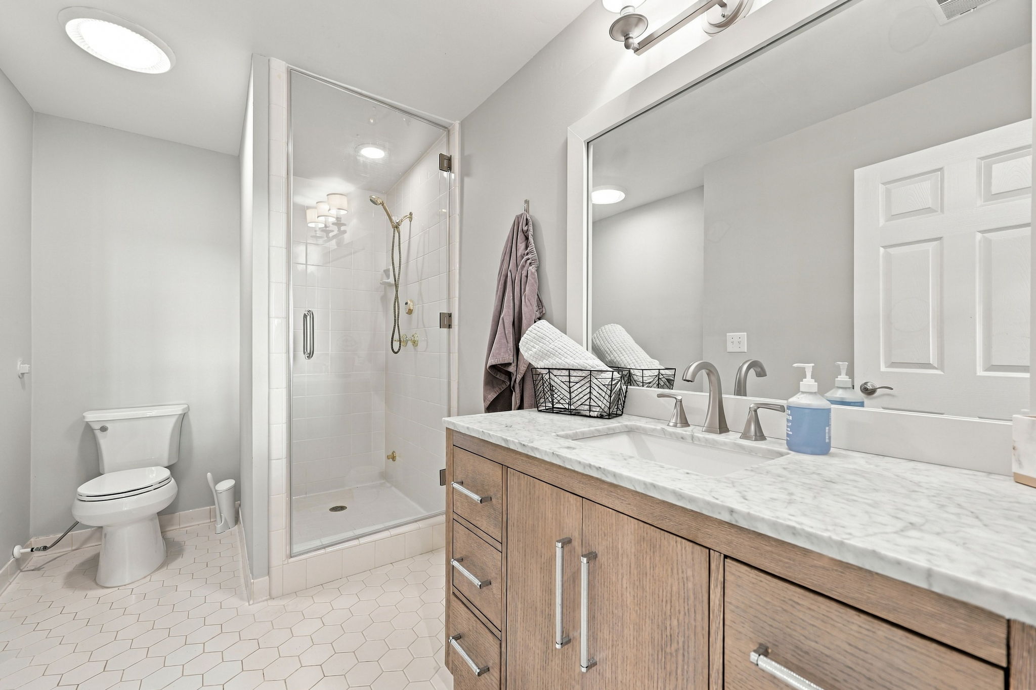  Photo 80