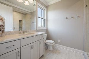  Photo 48