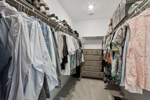 Primary Bedroom Closet