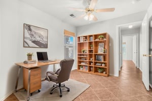 SMD00330 virtually staged.jpeg