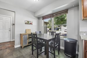 Benton St-S2907-010.jpg