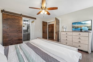 Benton St-S2907-020.jpg