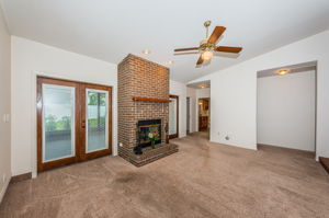Living Room 2-2