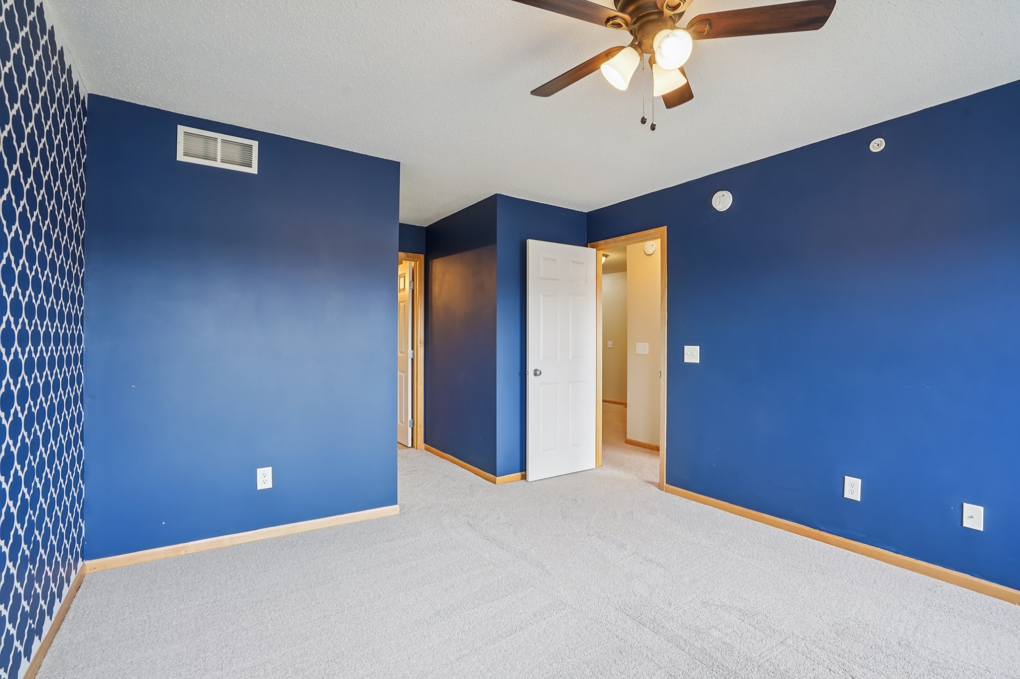 Parkridge Pl-S0403-029.jpg