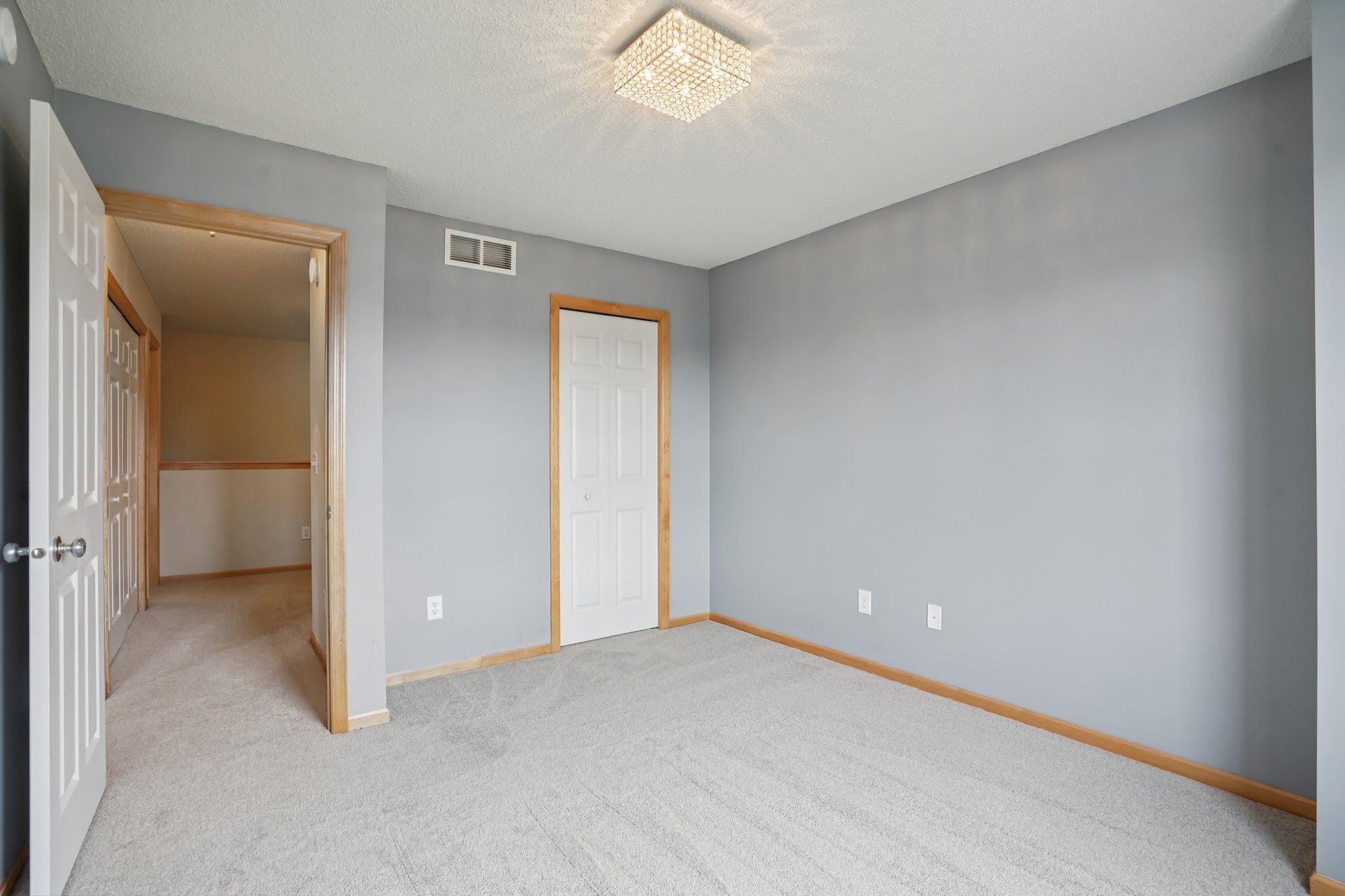 Parkridge Pl-S0403-031.jpg