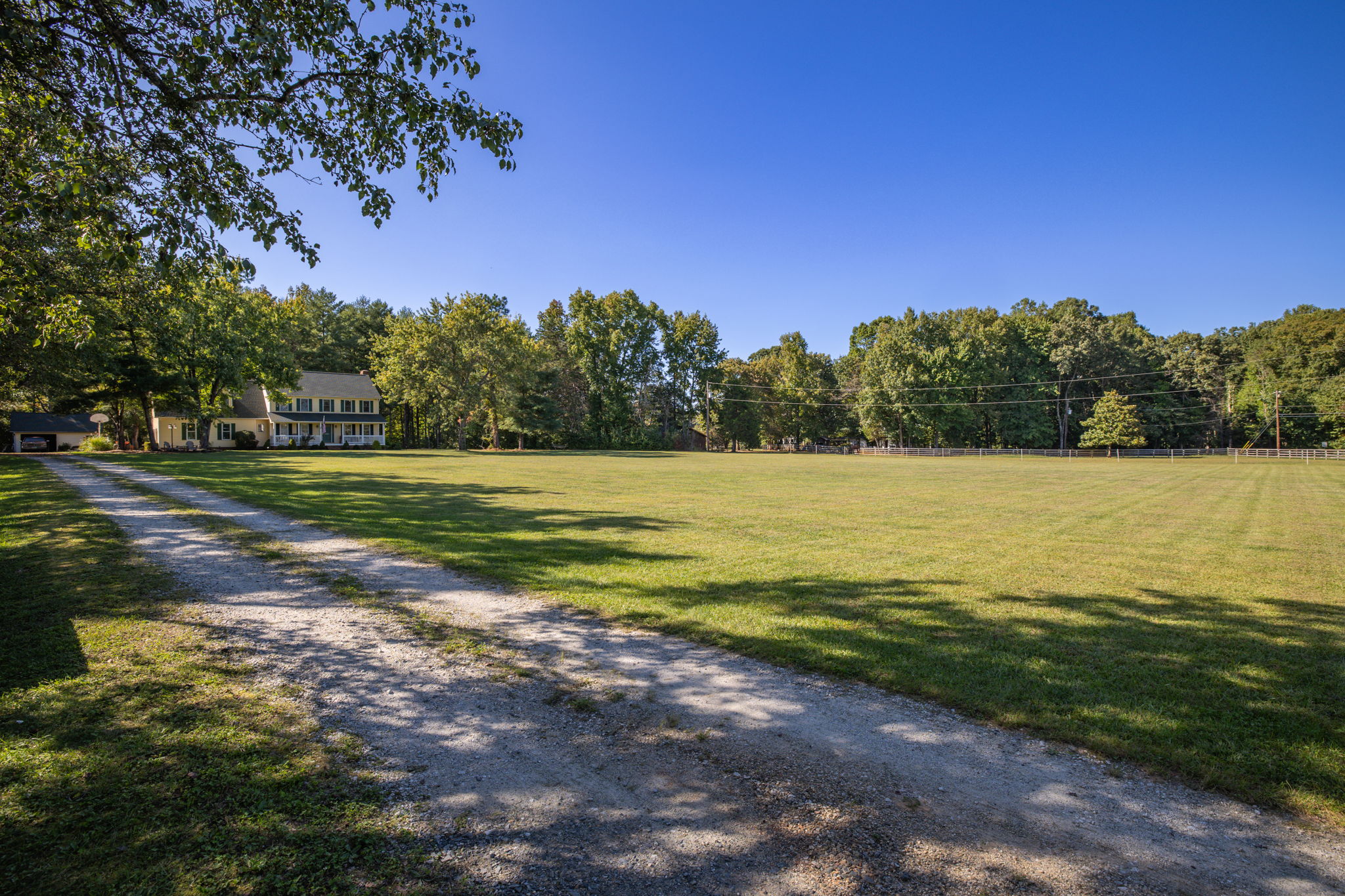 7527 Dubach Rd-2