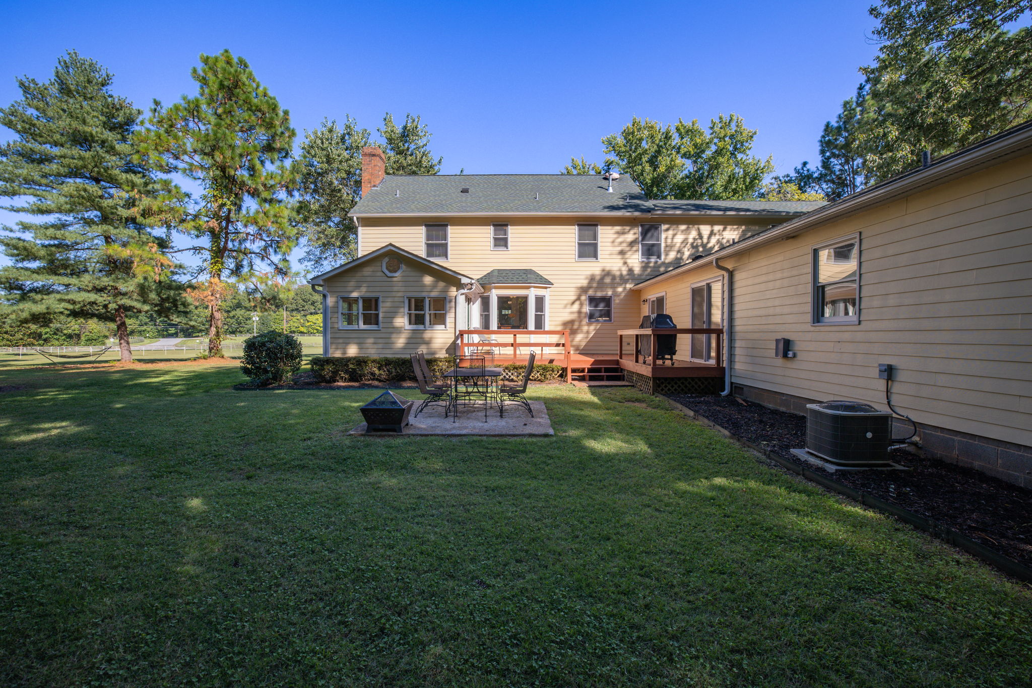 7527 Dubach Rd-45