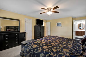 7527 Dubach Rd-22