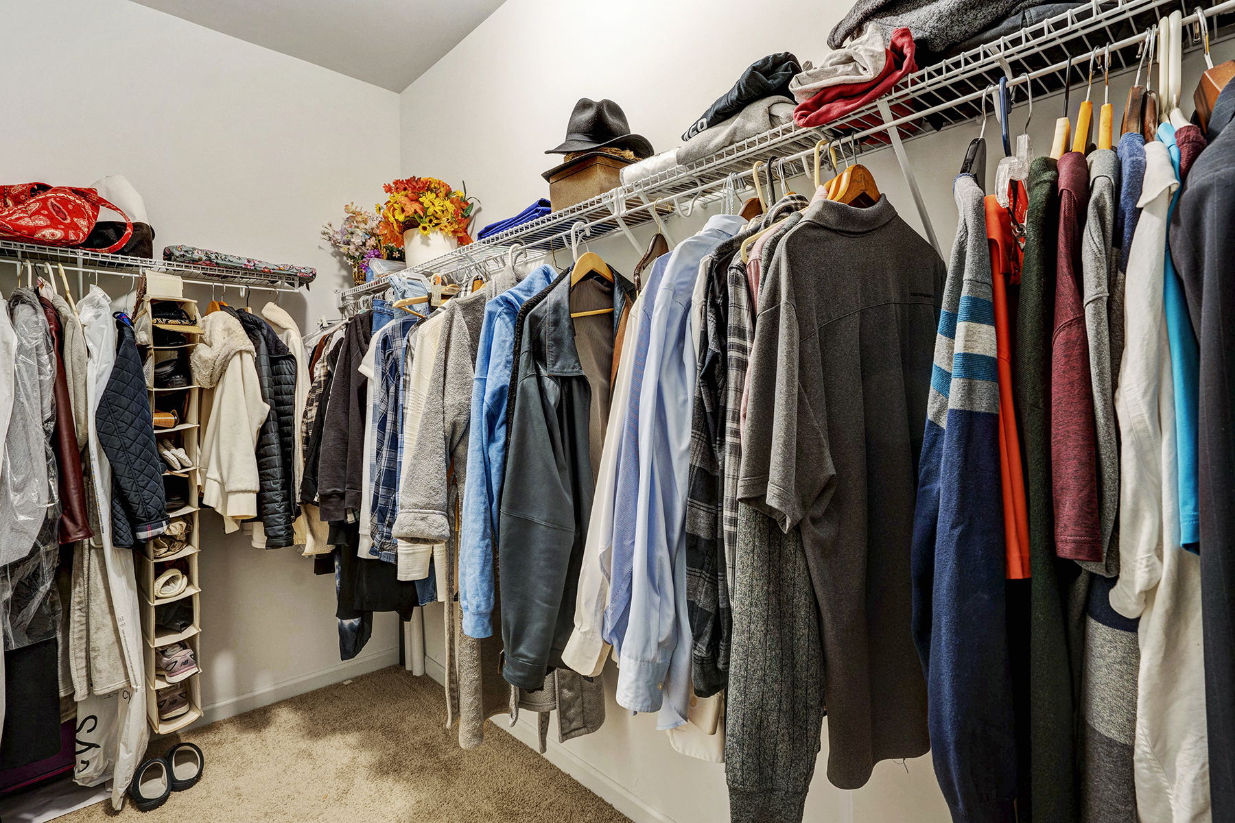 Primary Bedroom Closet