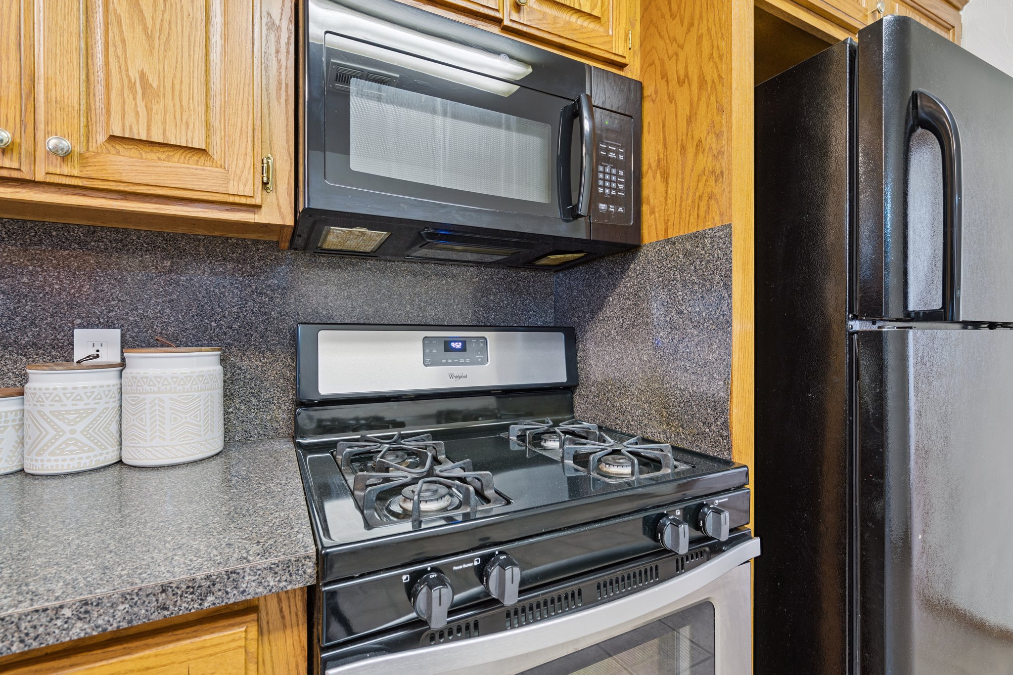 753 SW 4th Pl_017.jpg