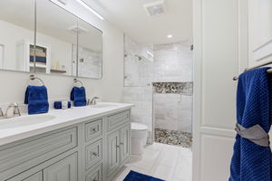 023_F8_753 Sycamore Rd