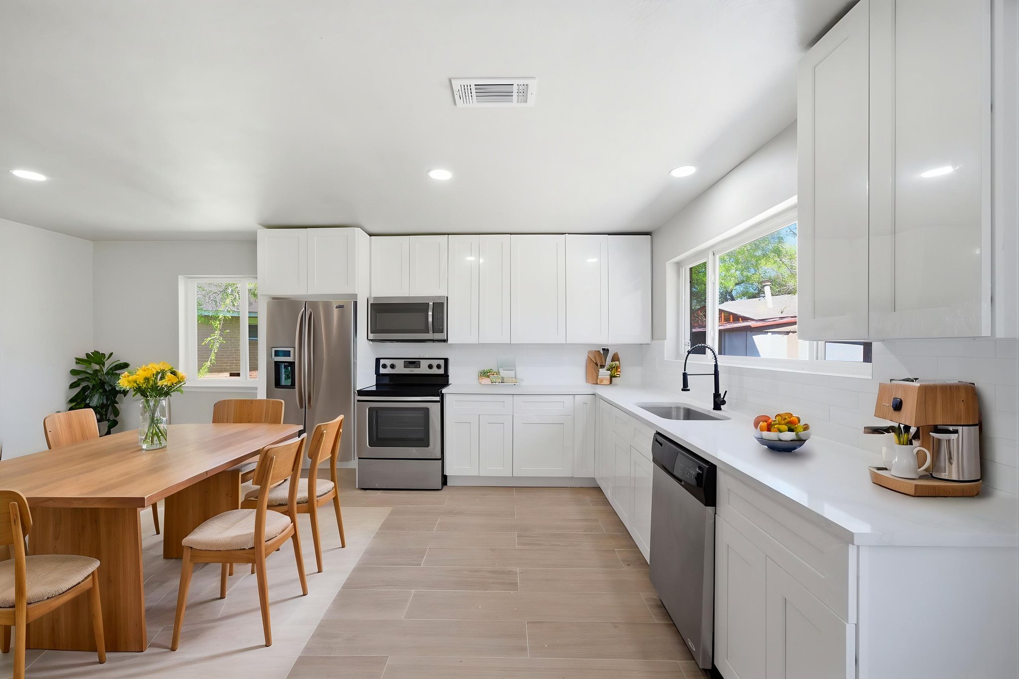 004_7530 Millbrae Ln HDR-32 virtually staged.jpeg