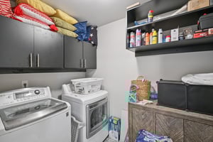 Springbox Dr-0806-028.jpg