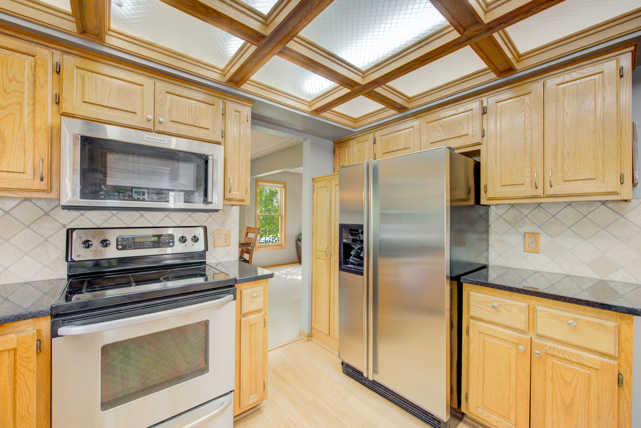 15 Kitchen