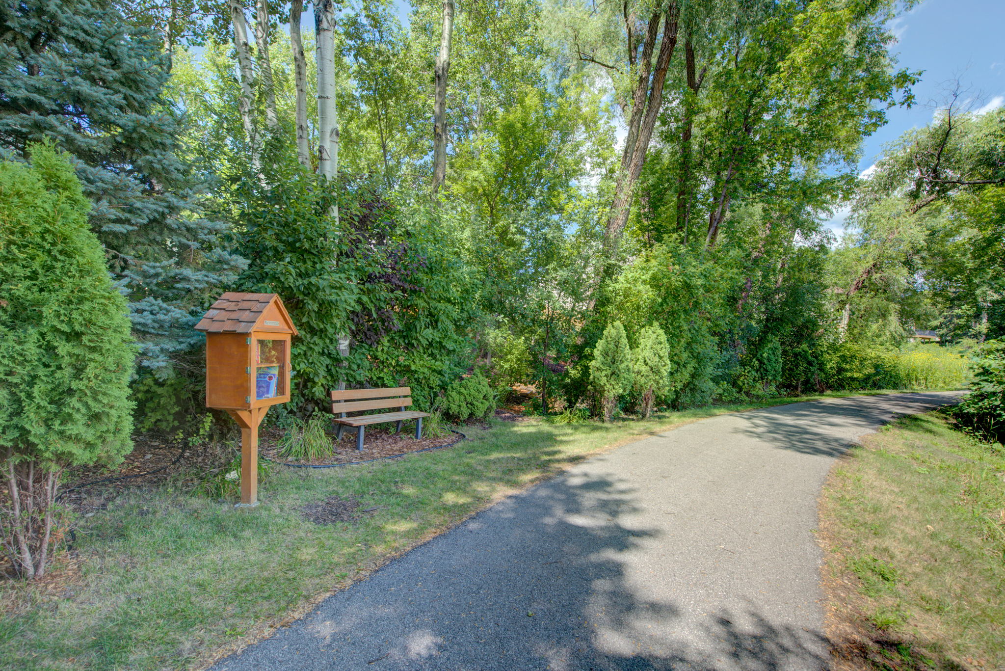 408 Amenities trail