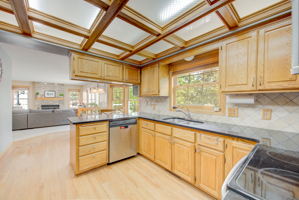14 Kitchen