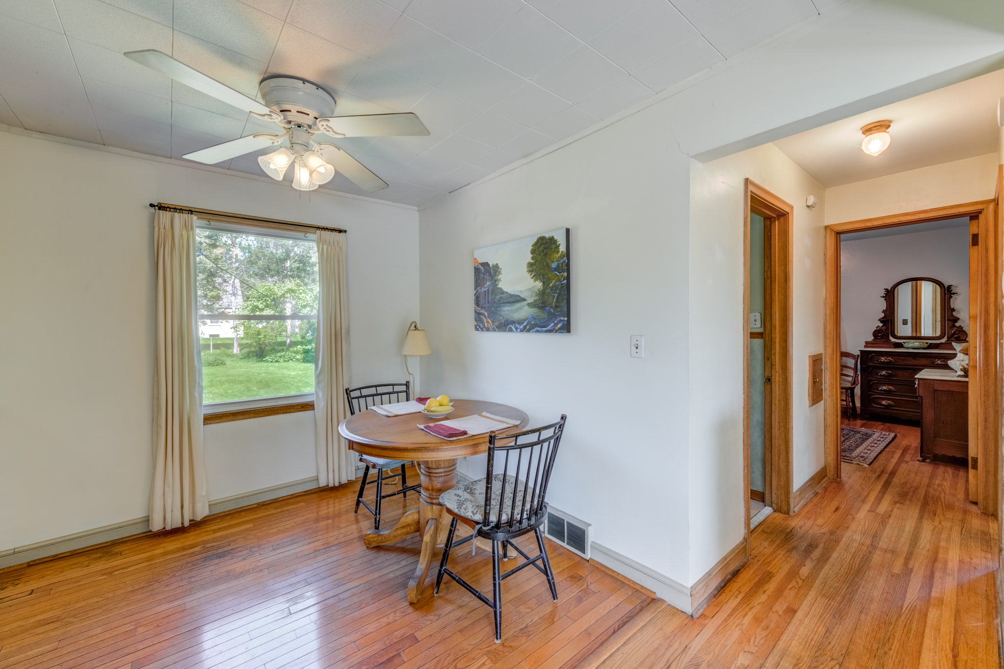 4 Dining Room