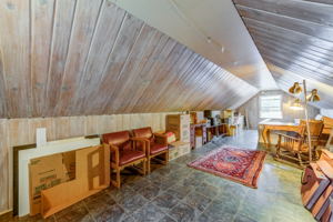 13 Upper Level