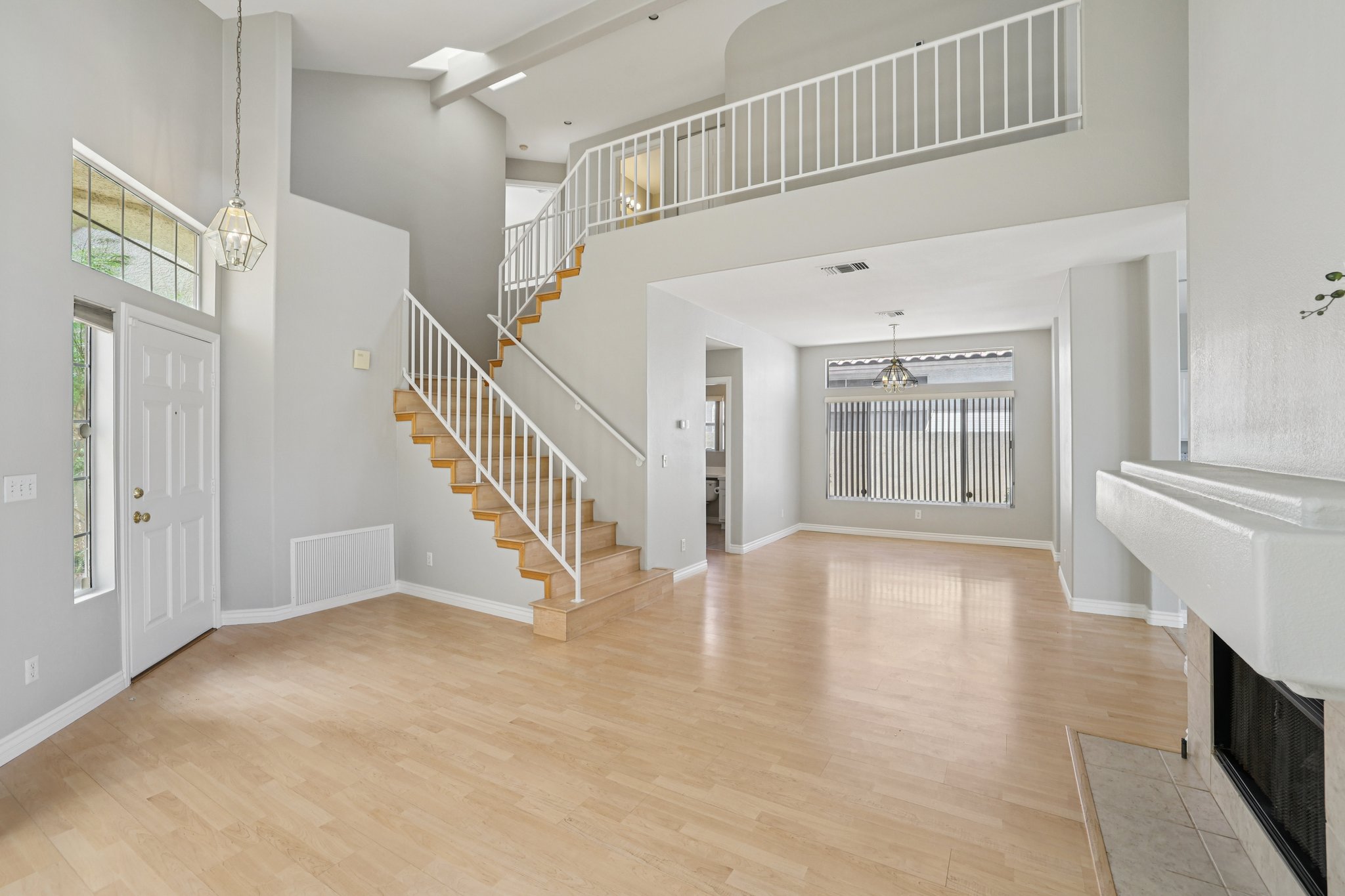 Holloran Ct-S1109-006.jpg