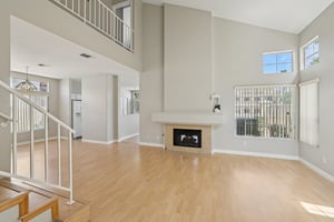 Holloran Ct-S1109-005.jpg