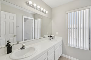 Holloran Ct-S1109-029.jpg