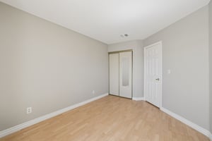 Holloran Ct-S1109-033.jpg
