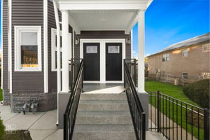 7539 W 61st Pl, Summit, IL 60501_005